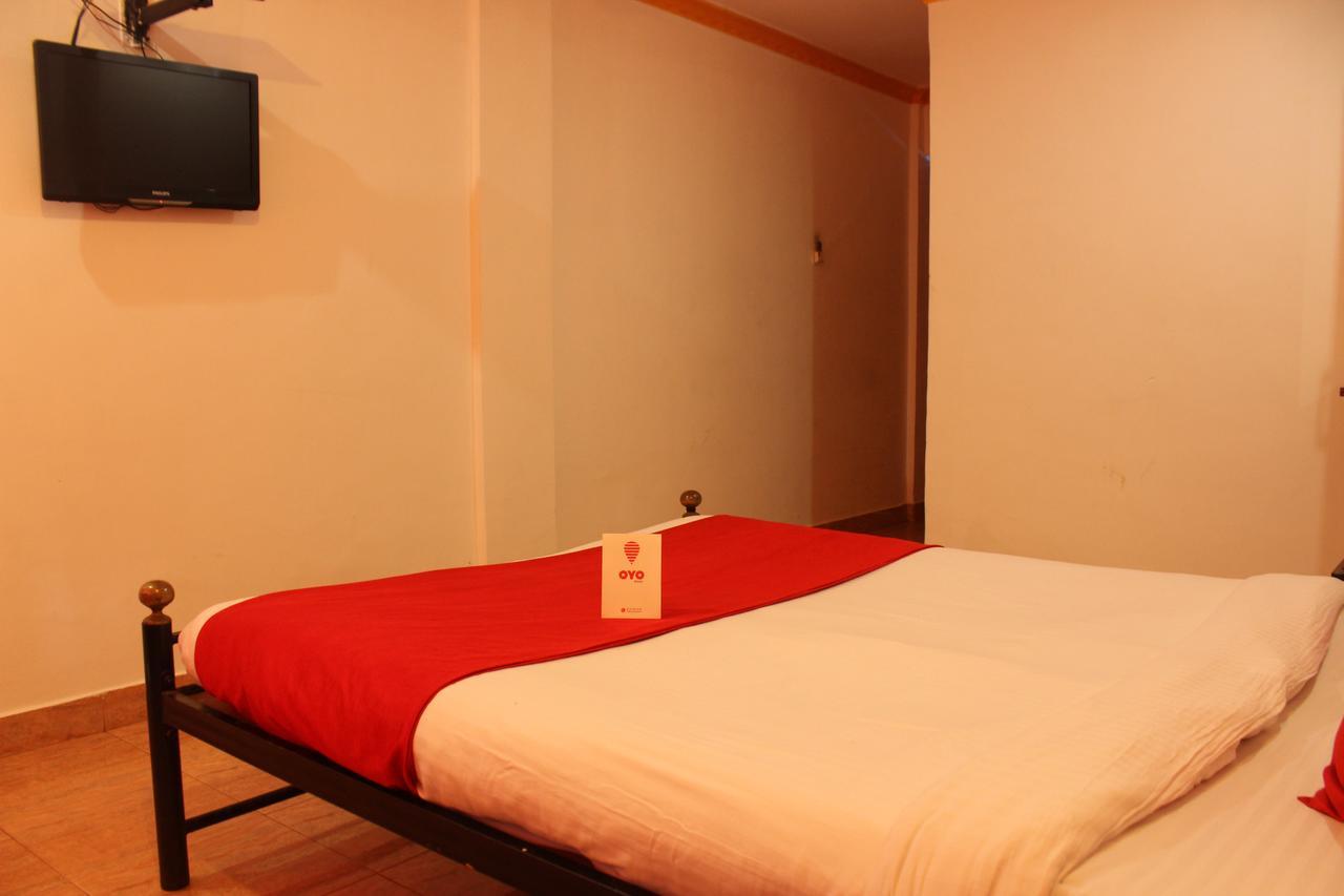 Oyo 5242 Zinho'S Hotel Baga Kültér fotó
